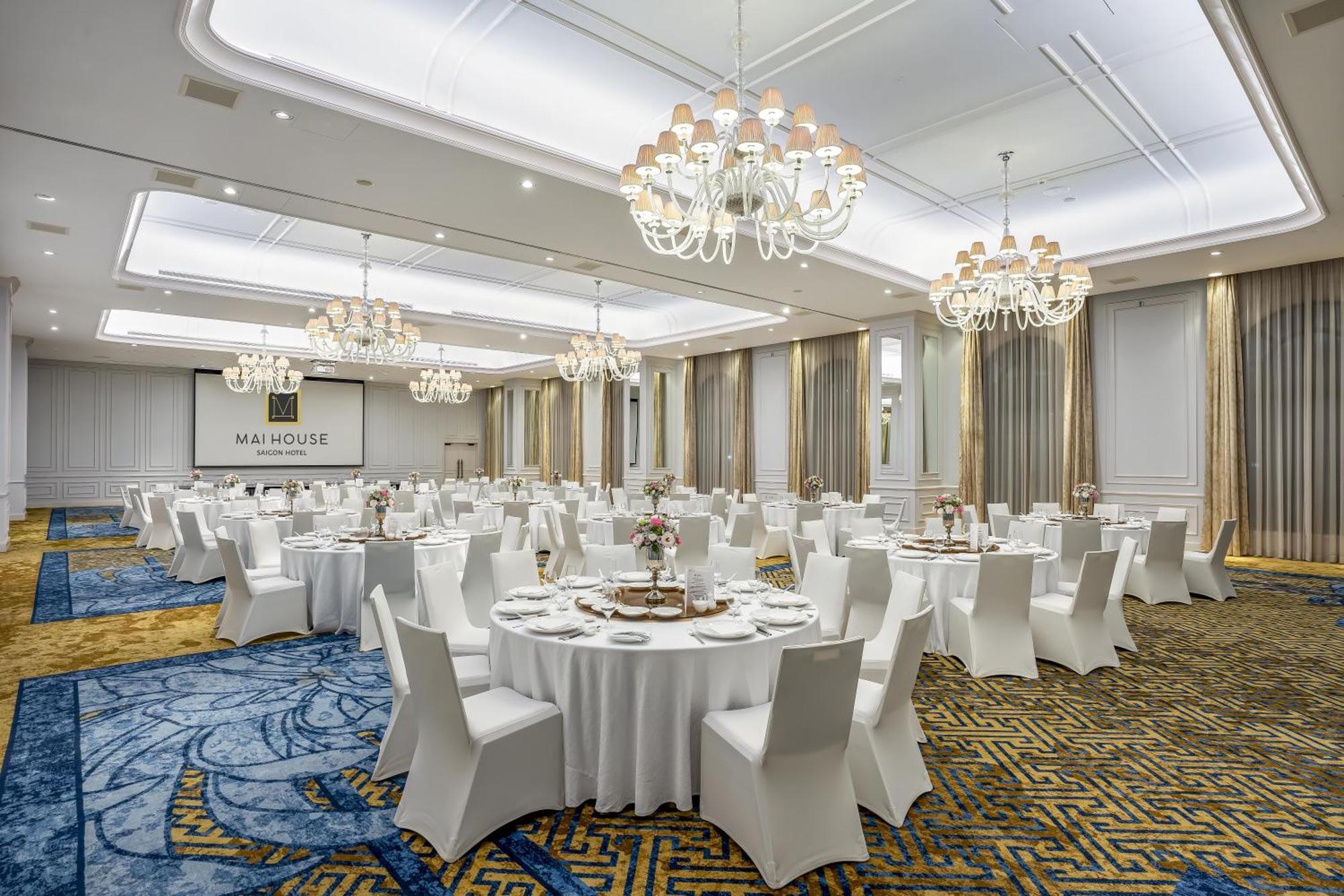 มาย เฮาส์ ไซ่ง่อน โฮเต็ล Hotel โฮจิมินห์ซิตี้ ภายนอก รูปภาพ The ballroom