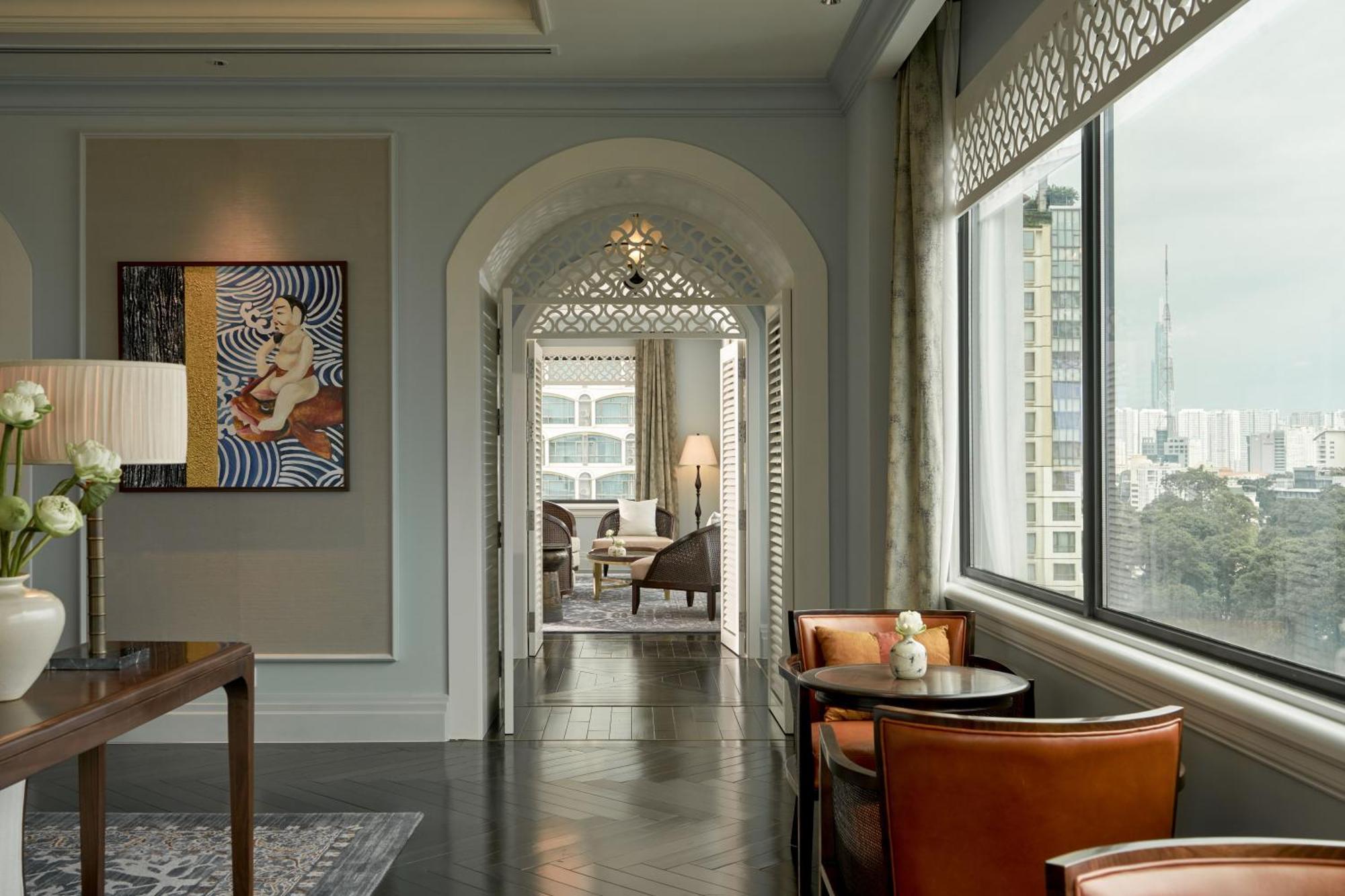 มาย เฮาส์ ไซ่ง่อน โฮเต็ล Hotel โฮจิมินห์ซิตี้ ภายนอก รูปภาพ The Club at The Peninsula Bangkok